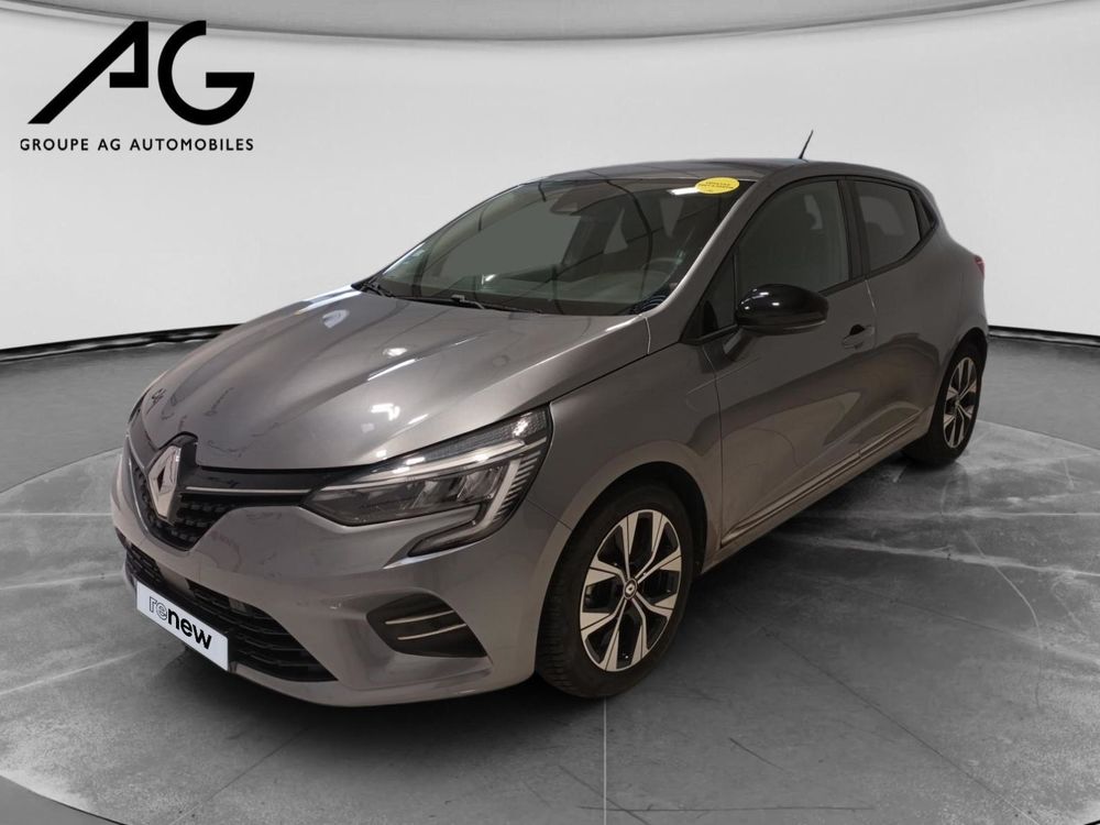 Clio V Clio E-Tech full hybrid 145 Evolution null 2023 occasion 08000 Charleville-M&eacute;zi&egrave;res