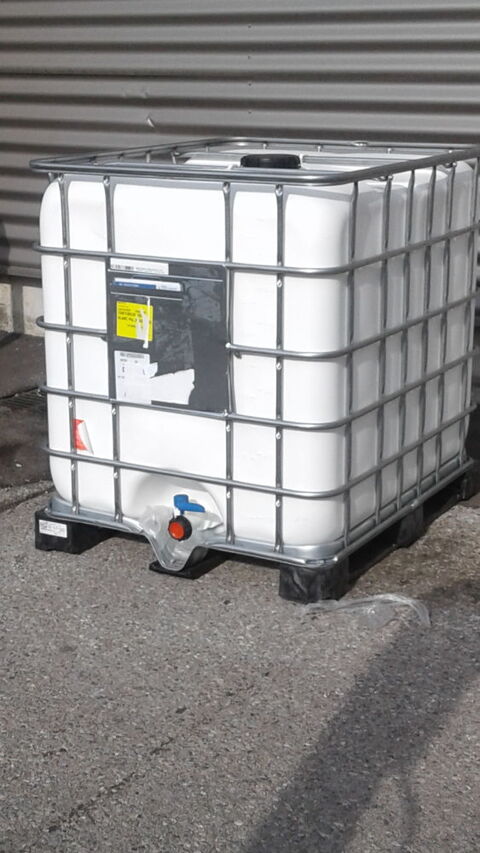 Cuve 1000L anti UV blanche Rcuprateur EAU 70 Le Broc (06)