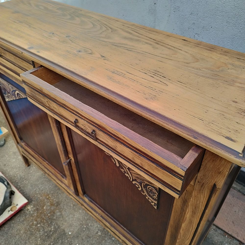 Buffet parisien Meubles