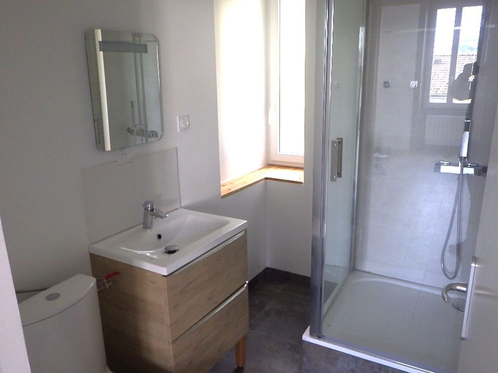 Location Appartement Appartement Thiers