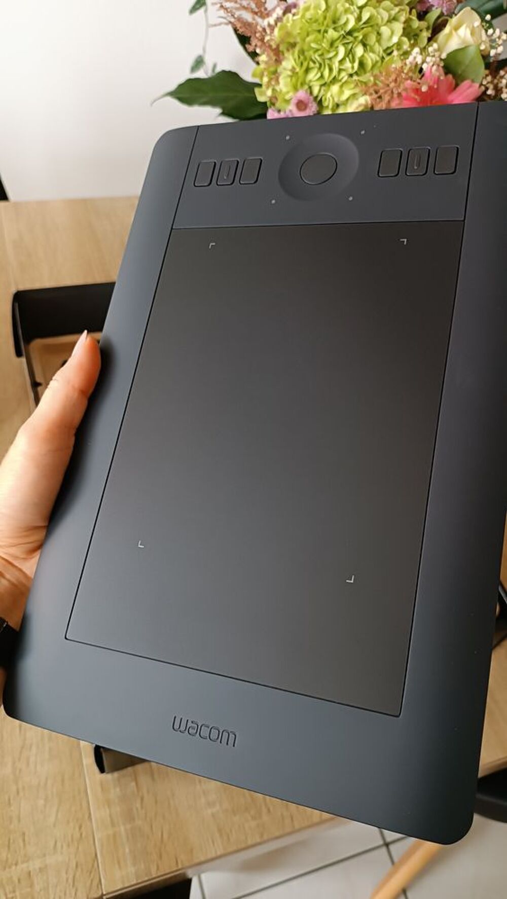 Tablette graphique NEUVE - Intuos Pro S de Wacom Matériel informatique