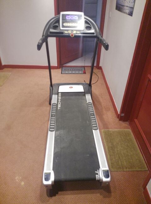 Tapis de course TECHNESS 350 T 300 Triel-sur-Seine (78)