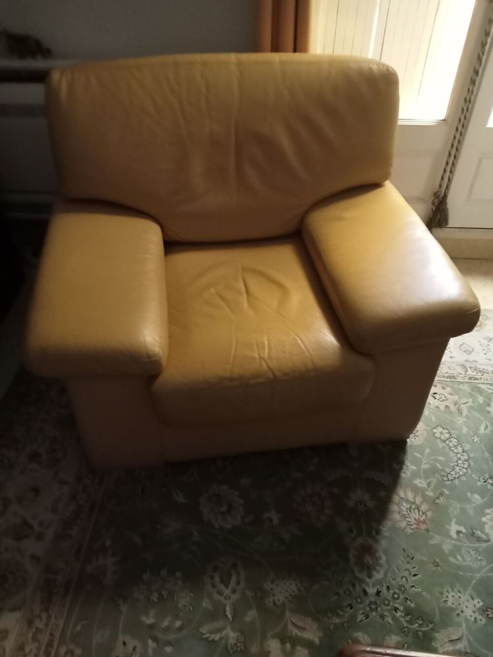Canape2 places + fauteuil cuir 1 place Meubles