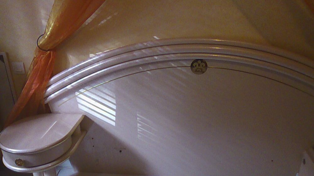 CHAMBRE A COUCHER Meubles