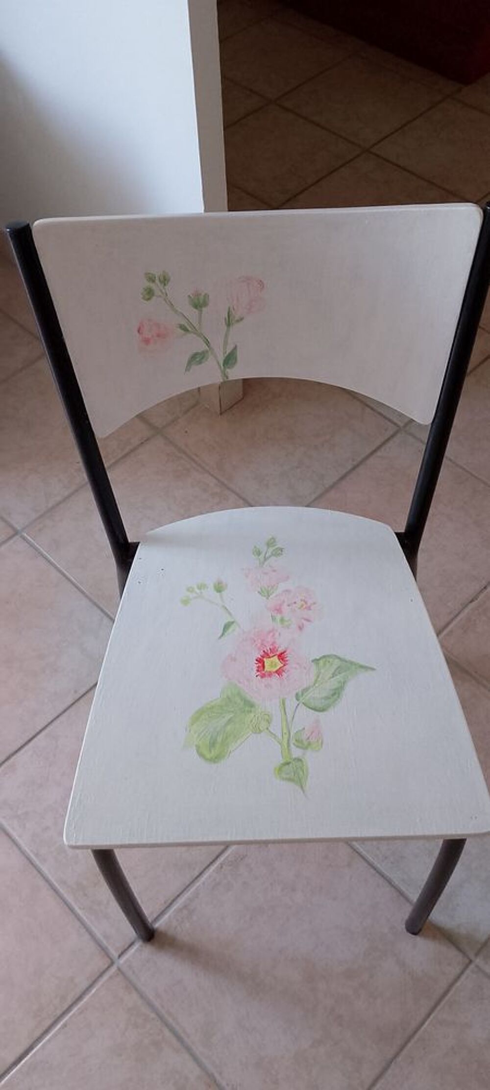 3 chaises Meubles