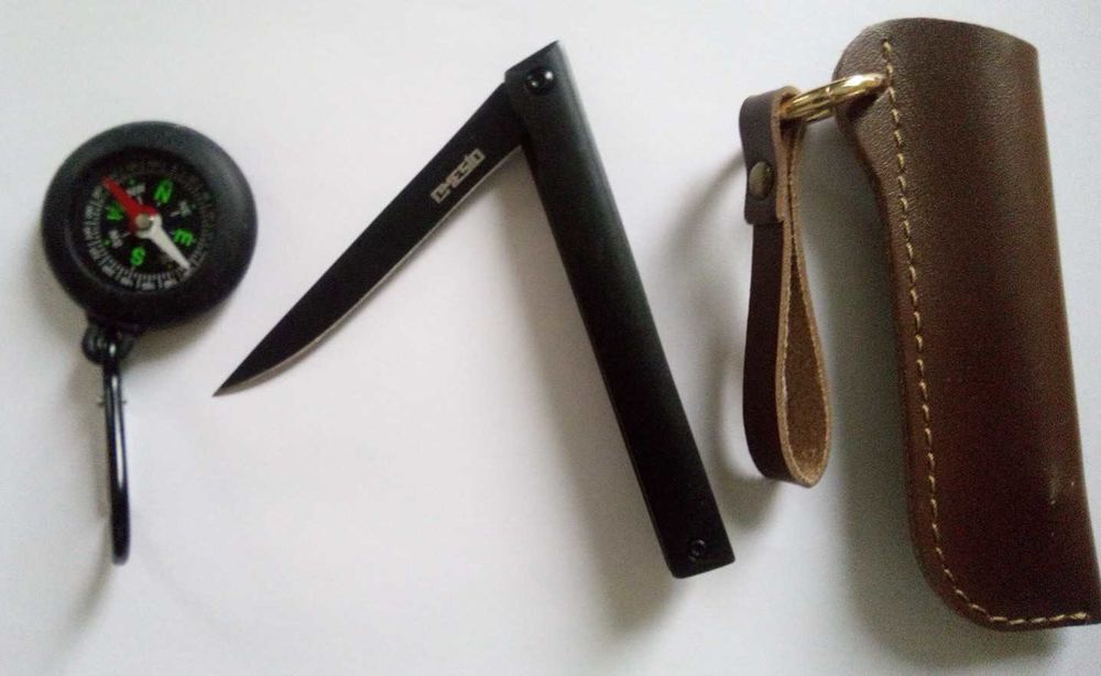 Kit couteau pliable avec boussole neuf. jamais utilis&eacute;. sur Amiens Rivery. 10 €. Remise en main propre. Bricolage