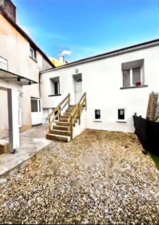  Appartement à louer 3 pièces 54 m²