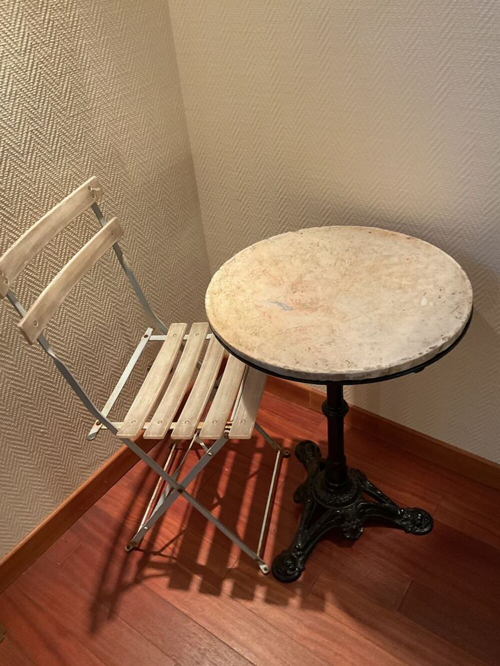 Table de bistrot Décoration