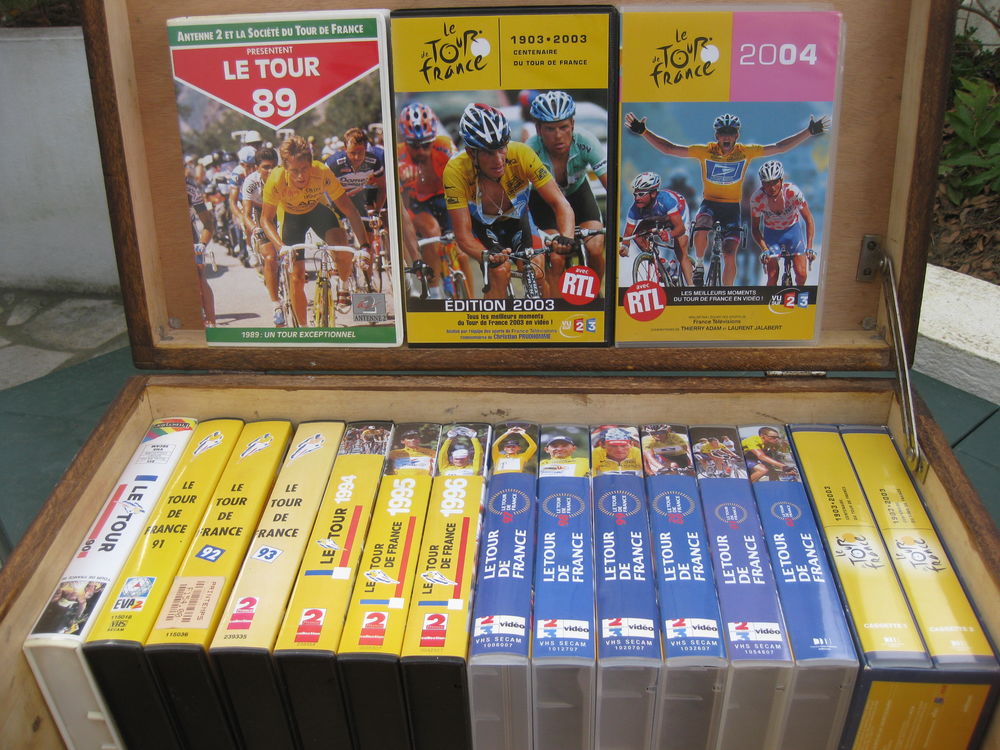 collection livres et dvd vintage DVD et blu-ray