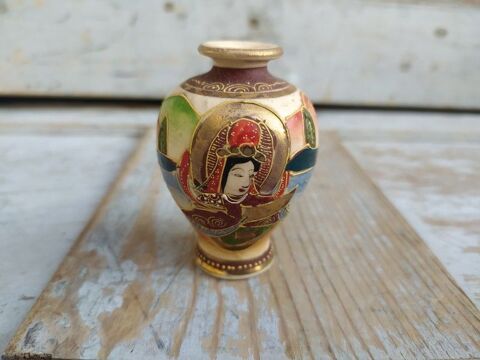 Ancien Vase Miniature Jouet Dinette Faïence de Satsuma Japon 55 Loches (37)