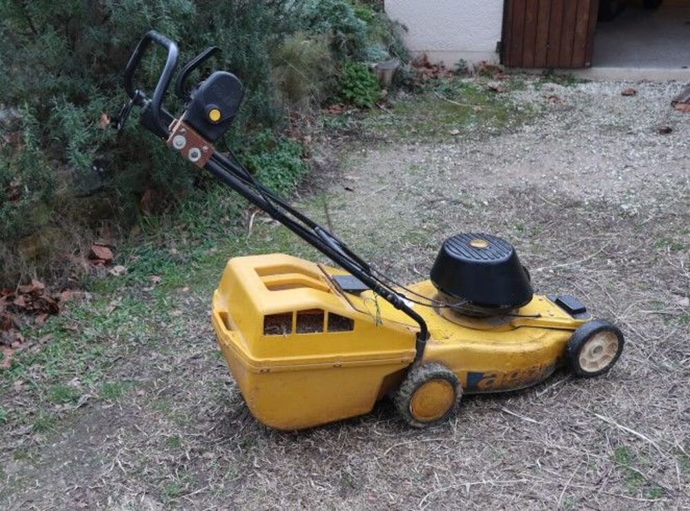 Tondeuse &agrave; gazon &eacute;lectrique Jardin