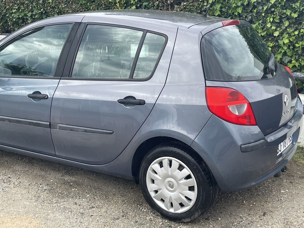 Clio III Clio 1.5 dCi 105 Dynamique 2004 occasion 44770 La Plaine-sur-Mer