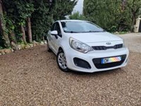 Rio 1.2L 85 Style 2012 occasion 06150 Cannes La Bocca