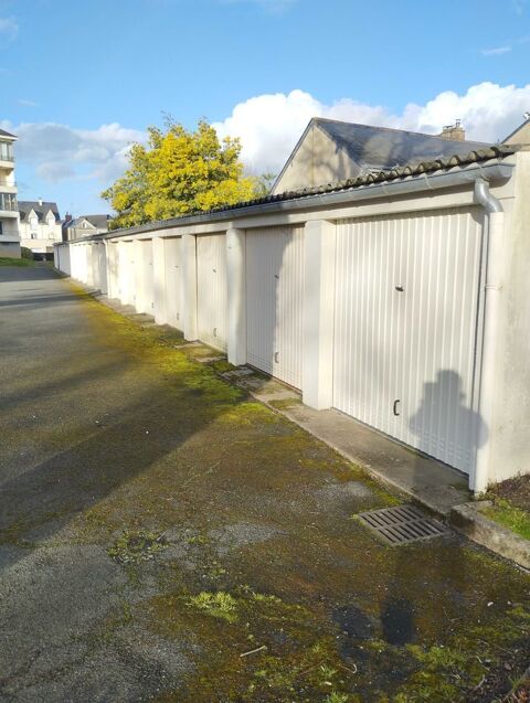  Parking / Garage  louer 13 m