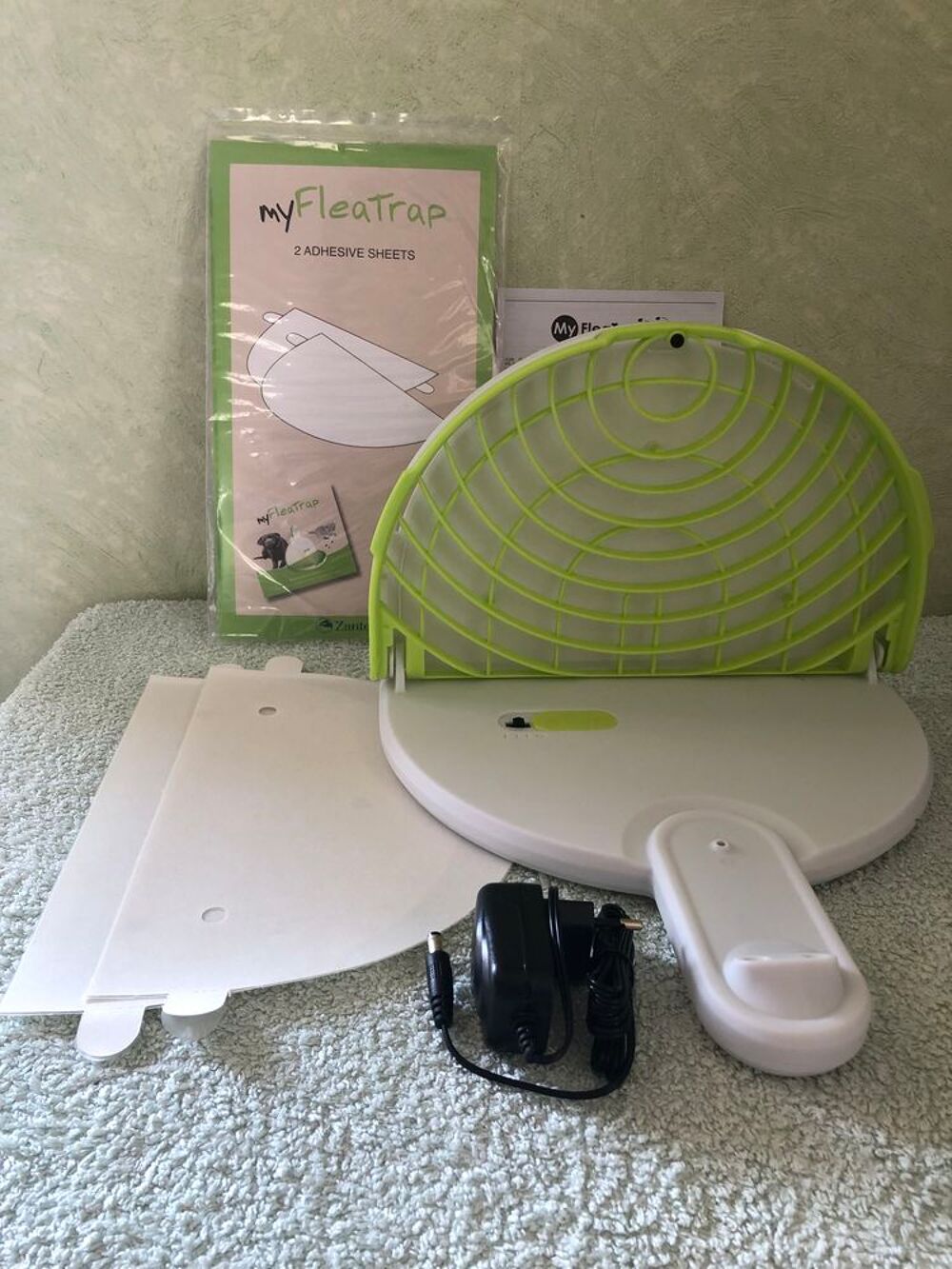 Pi&egrave;ge &agrave; Puces / Attrape Puces myFleaTrap Electroménager