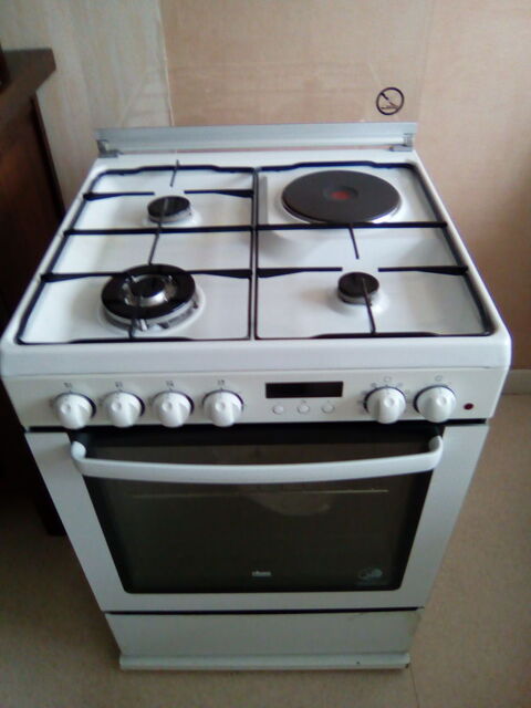Cuisinire 200 Saint-Ouen (93)