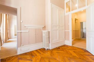  Appartement  vendre 6 pices 130 m