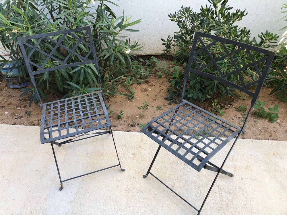 CHAISES METAL Meubles