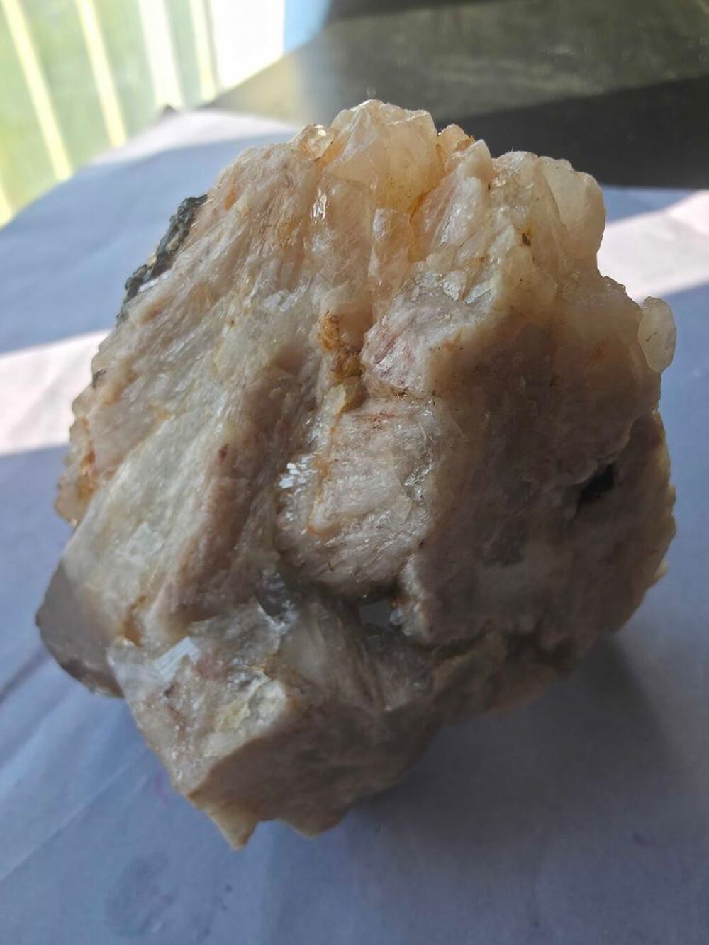 Cristal de Quartz Citrine Dor&eacute;e de Kolwezi(RDC)-8,2 cm 