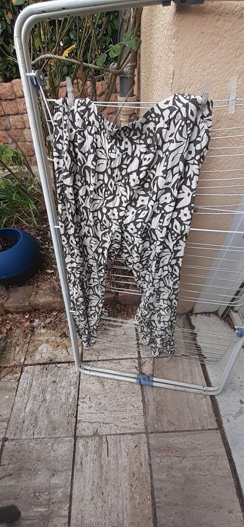 pantalon femme 42 2 La Romagne (49)