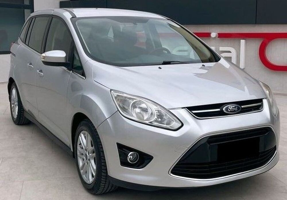 Grand C-MAX GRAND C-MAX 1.6 TDCI 115 CH 7 PLACES 2015 occasion 86300 Chauvigny
