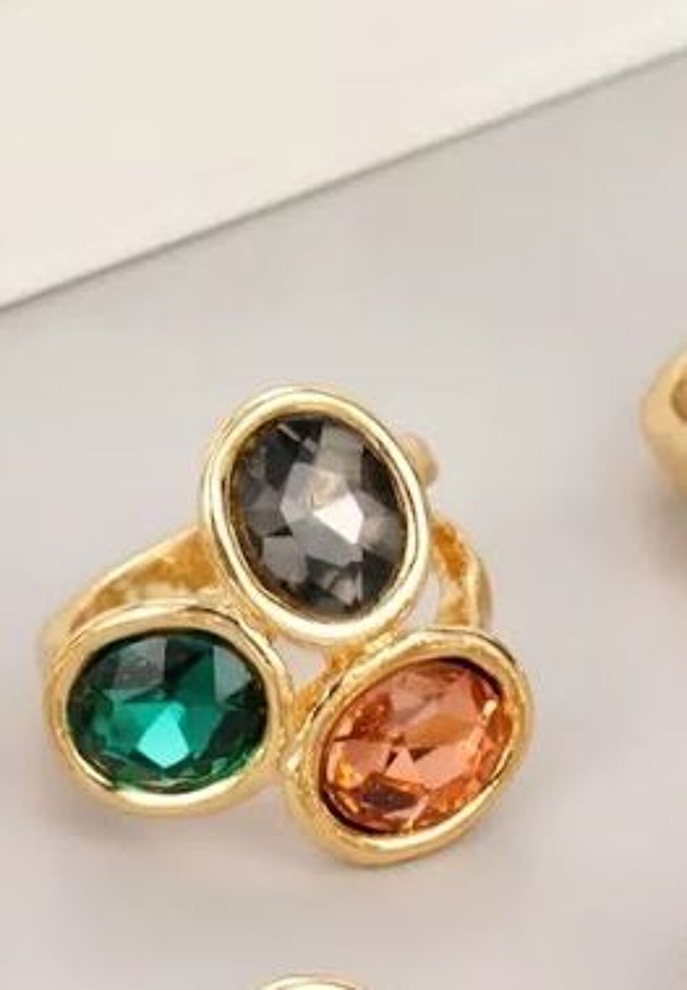 Bague Multicolore boh&egrave;me chic Bijoux et montres