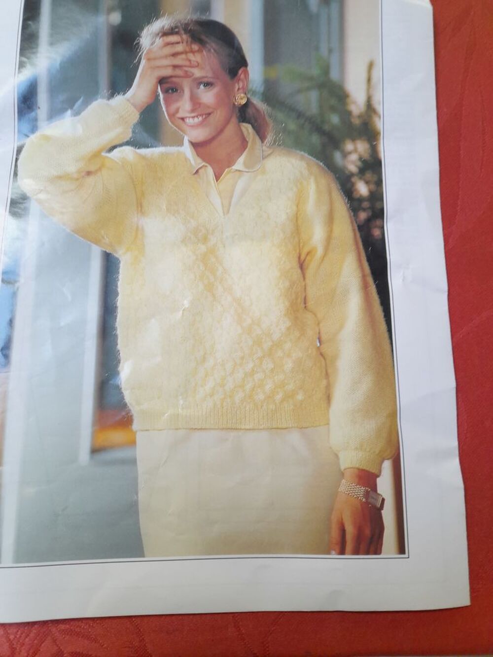 Une Pelote, un pull Vêtements