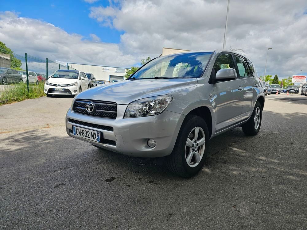 RAV 4 RAV4 2.0 VVT-i 152 VX 2007 occasion 34690 Fabr&egrave;gues