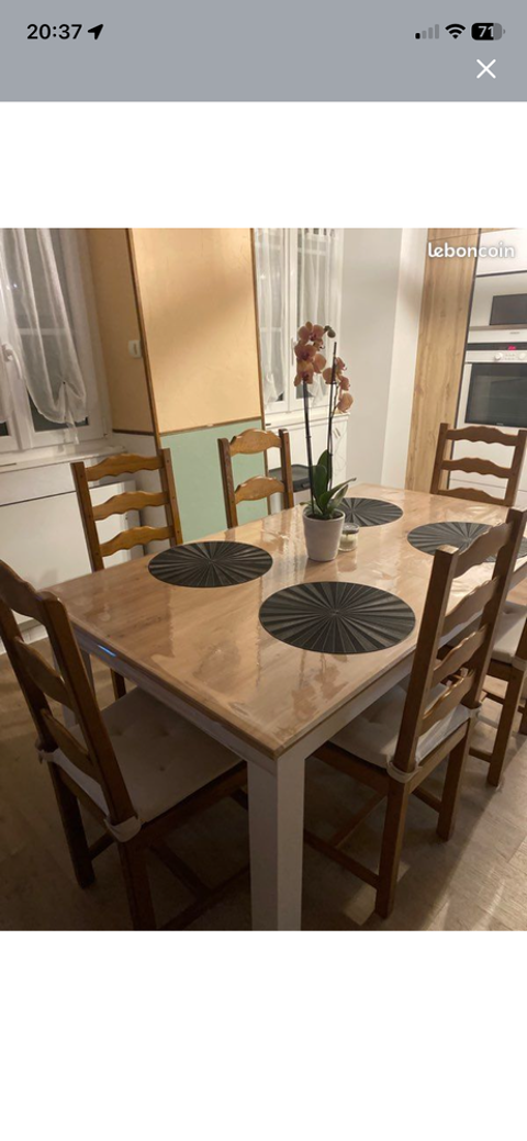 Lot de 6 chaises bois massif 120 Vaux-le-P�nil (77)