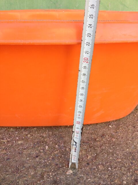 Ancienne baignoire pour b�b� de couleur orange 2 Brioude (43)