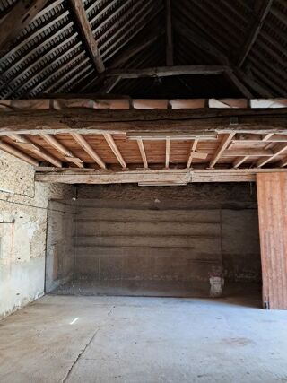 Vente Maison Maison habitable de suite fort potentiel Flogny-la-chapelle
