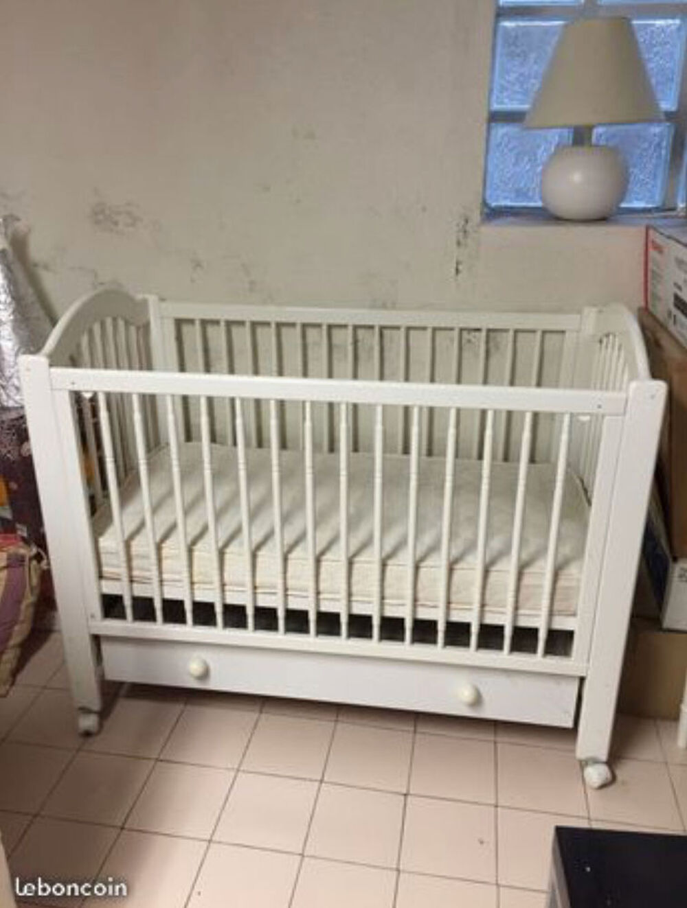 lit b&eacute;b&eacute; &agrave; barreau SAUTHON &eacute;volutif + matelas Mobilier enfants
