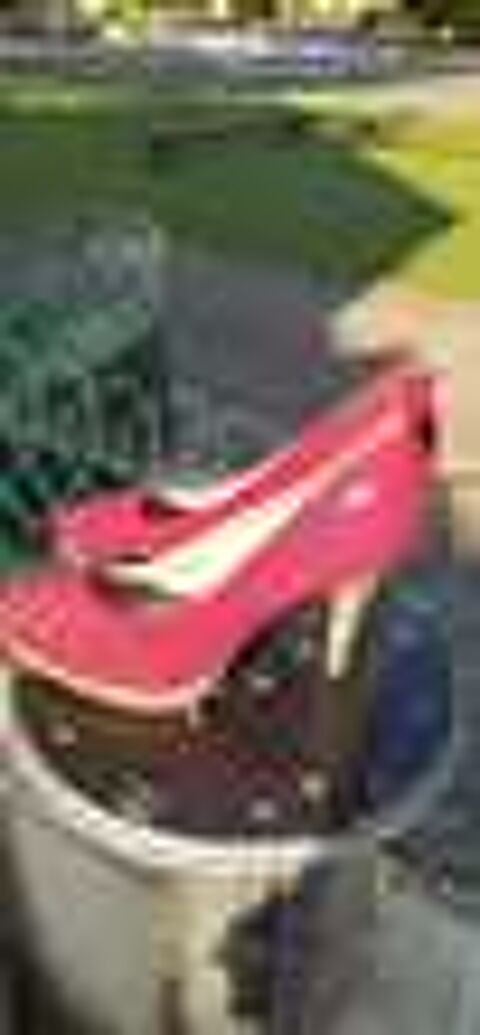 CHAUSSURES &Agrave; TALON Chaussures