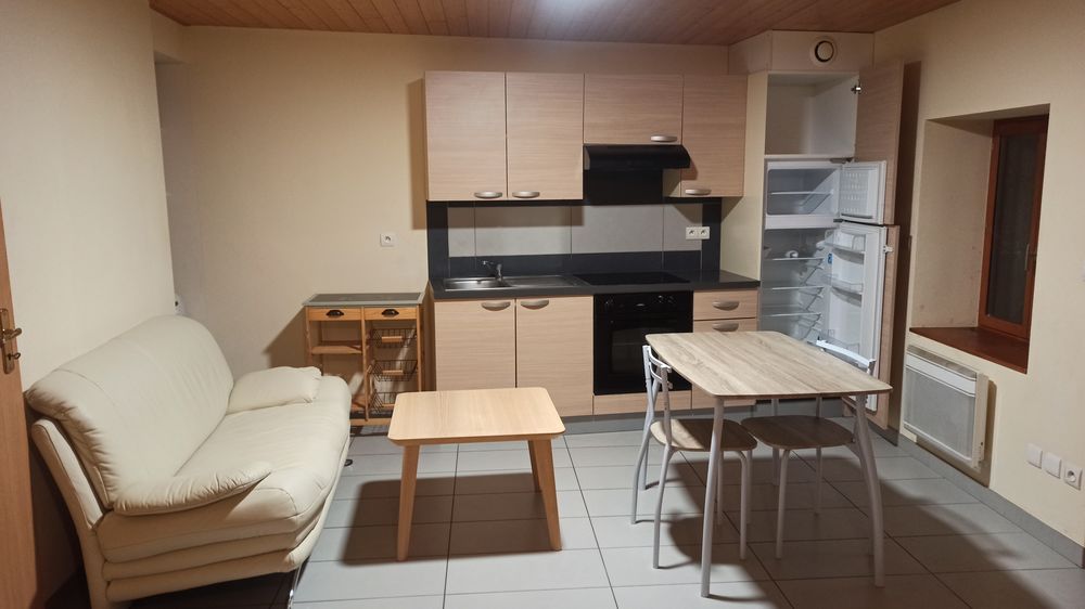 Location Appartement ST JULIEN-EN-GENEVOIS, à 1 minute de Soral Studio MEUBLE Saint-julien-en-genevois