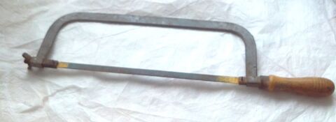 Ancienne scie � m�taux solide et fonctionnelle 19 Villeurbanne (69)