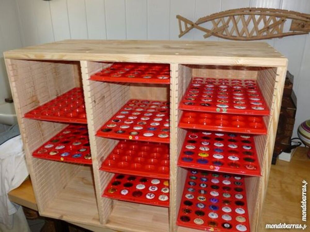 Meuble de rangement capsules de Champagne 