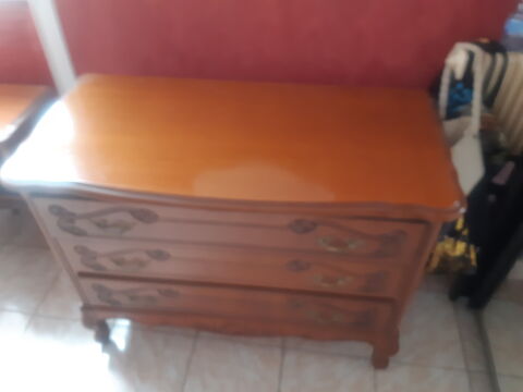 Meuble en merisier longueur 105cm largeur 50cm hauteur 80cm 35 Montbéliard (25)