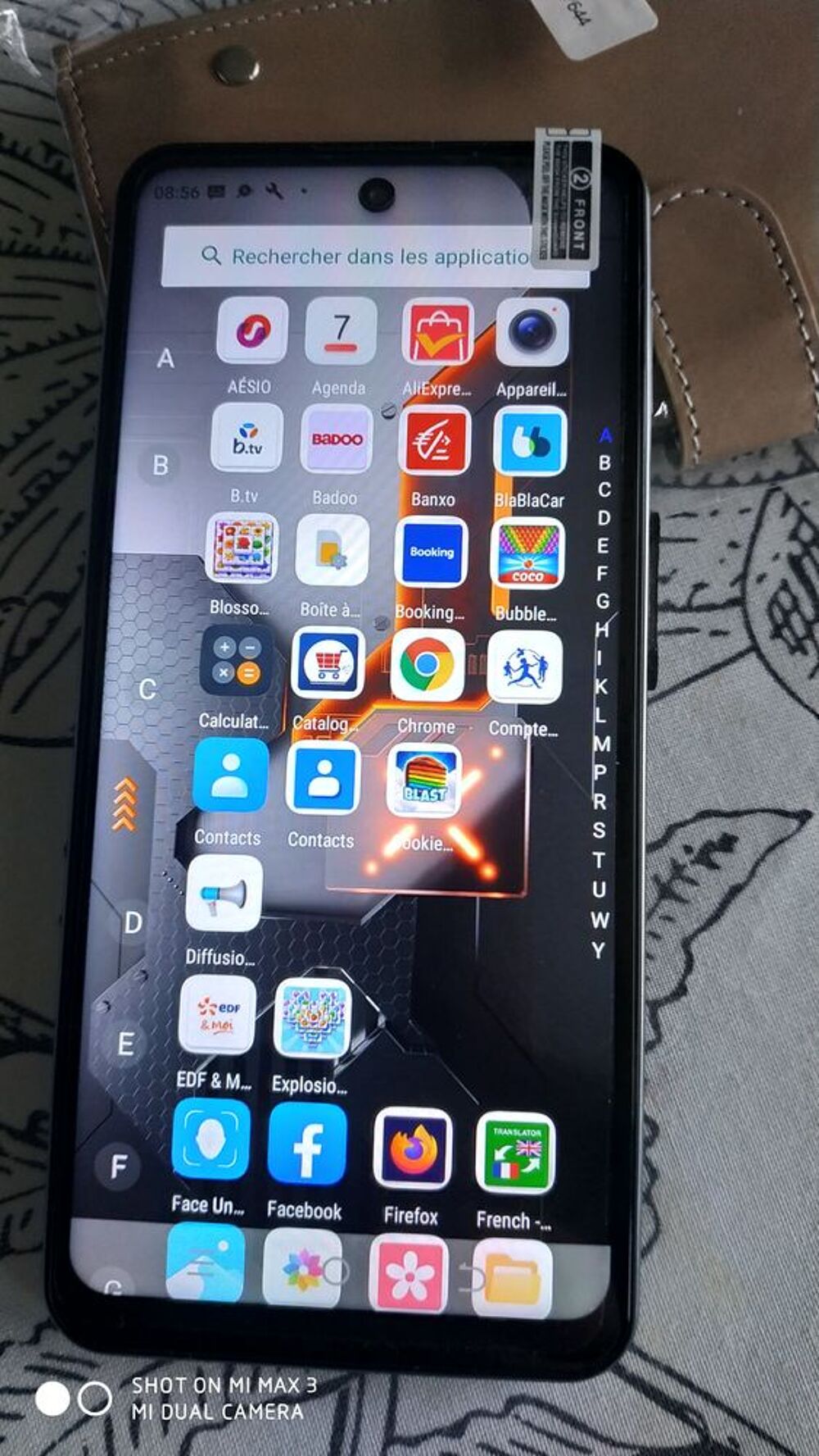 Smartphone noir &eacute;cran tactile Audio et hifi