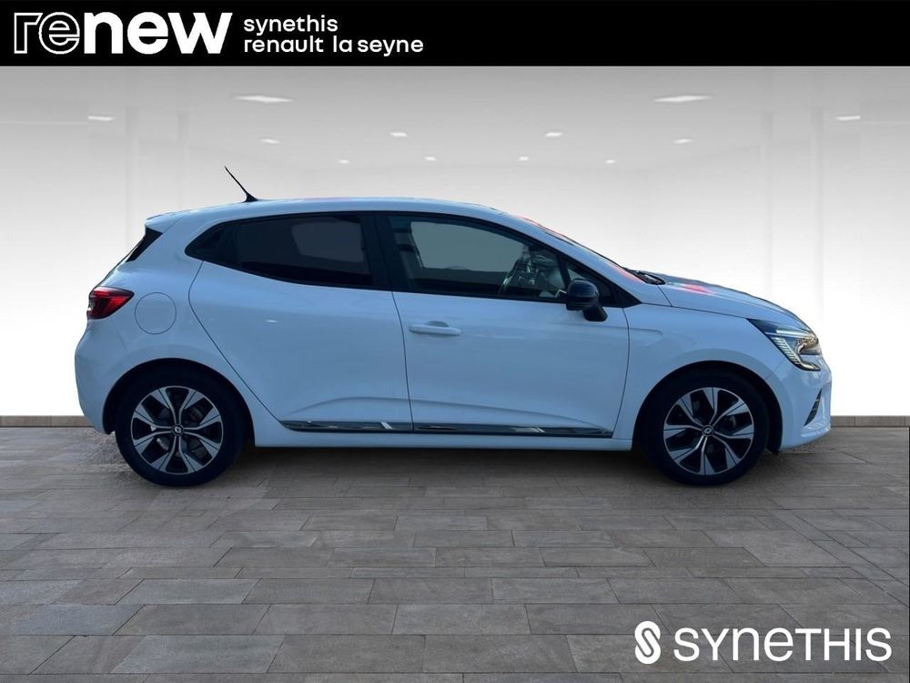 Clio V Clio E-Tech full hybrid 145 Evolution 2023 occasion 83500 La Seyne-sur-Mer