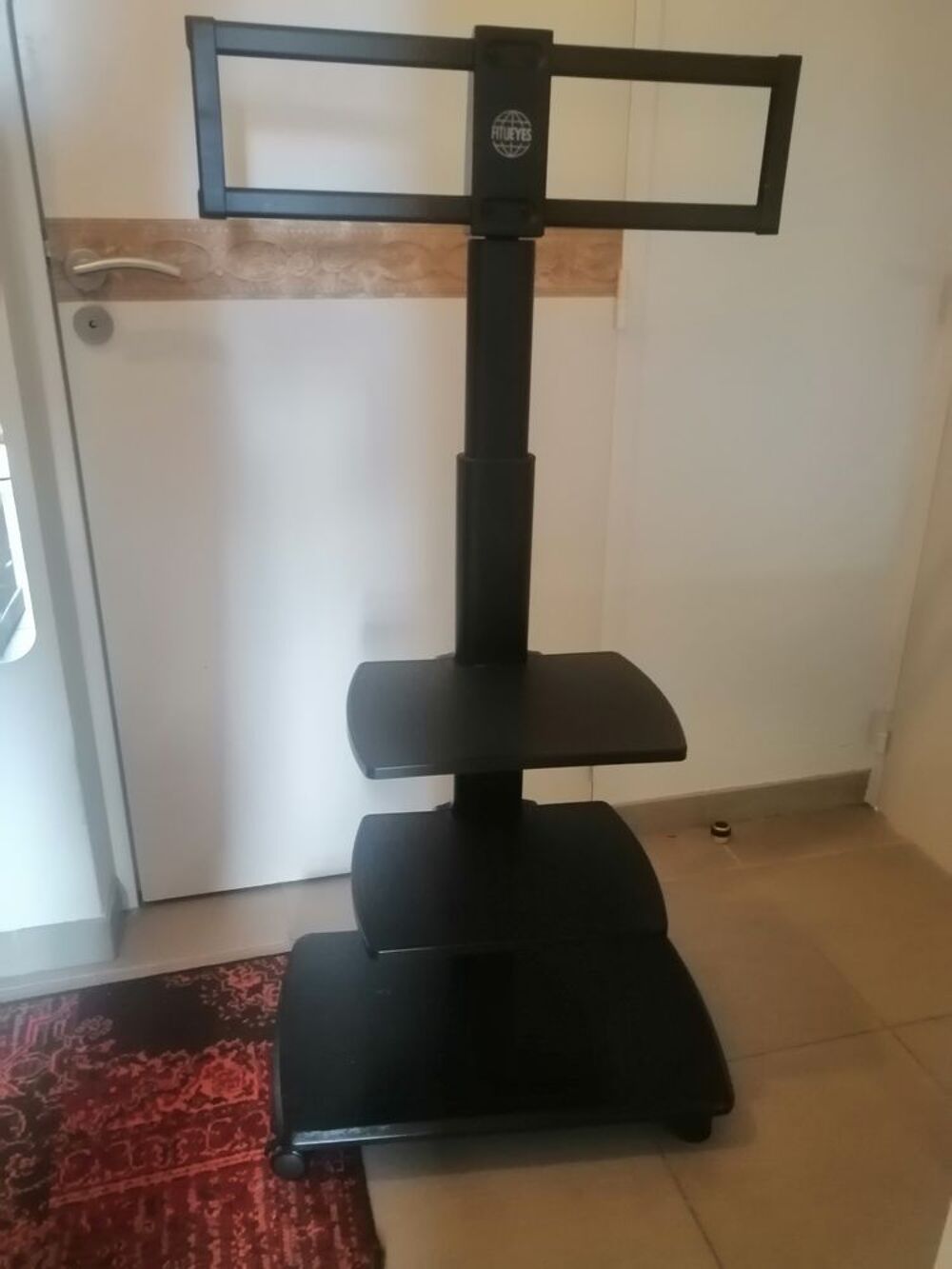 Meuble TV achet&eacute; sur Amazon il y a 1 an Photos/Video/TV