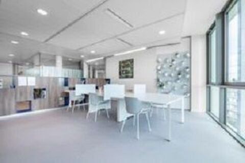 Acc&egrave;s tout inclus aux espaces de coworking &agrave; STOP & WORK VERSAILLES CHANTIER 469 78000 Versailles