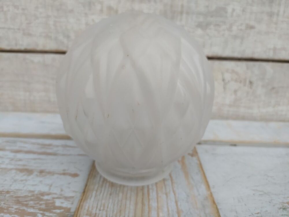 Lampe Suspension Globe Art D&eacute;co Verre Opalescent 
Décoration