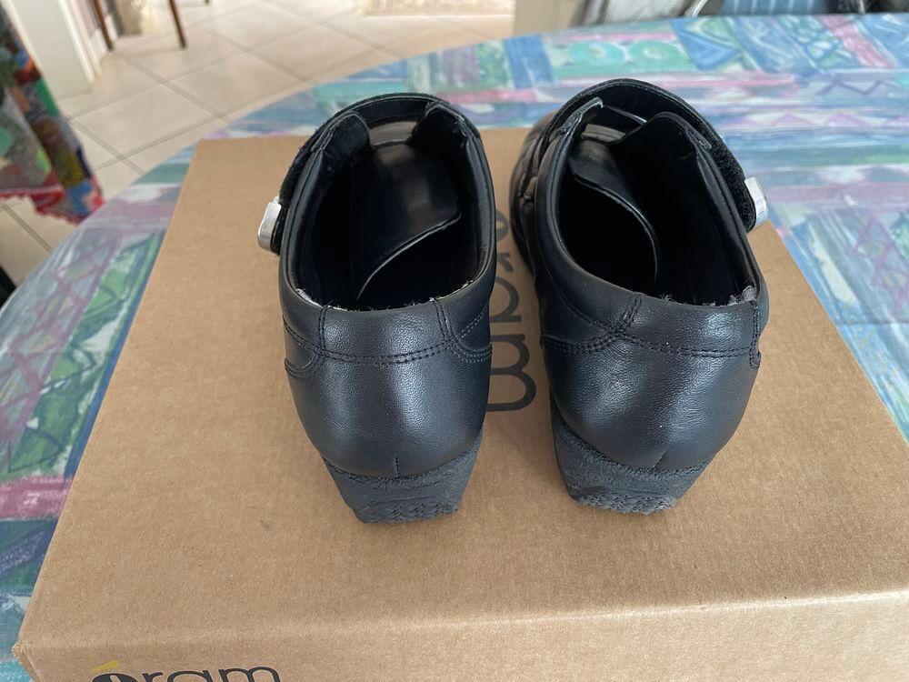 CHAUSSURES DE FEMME Chaussures