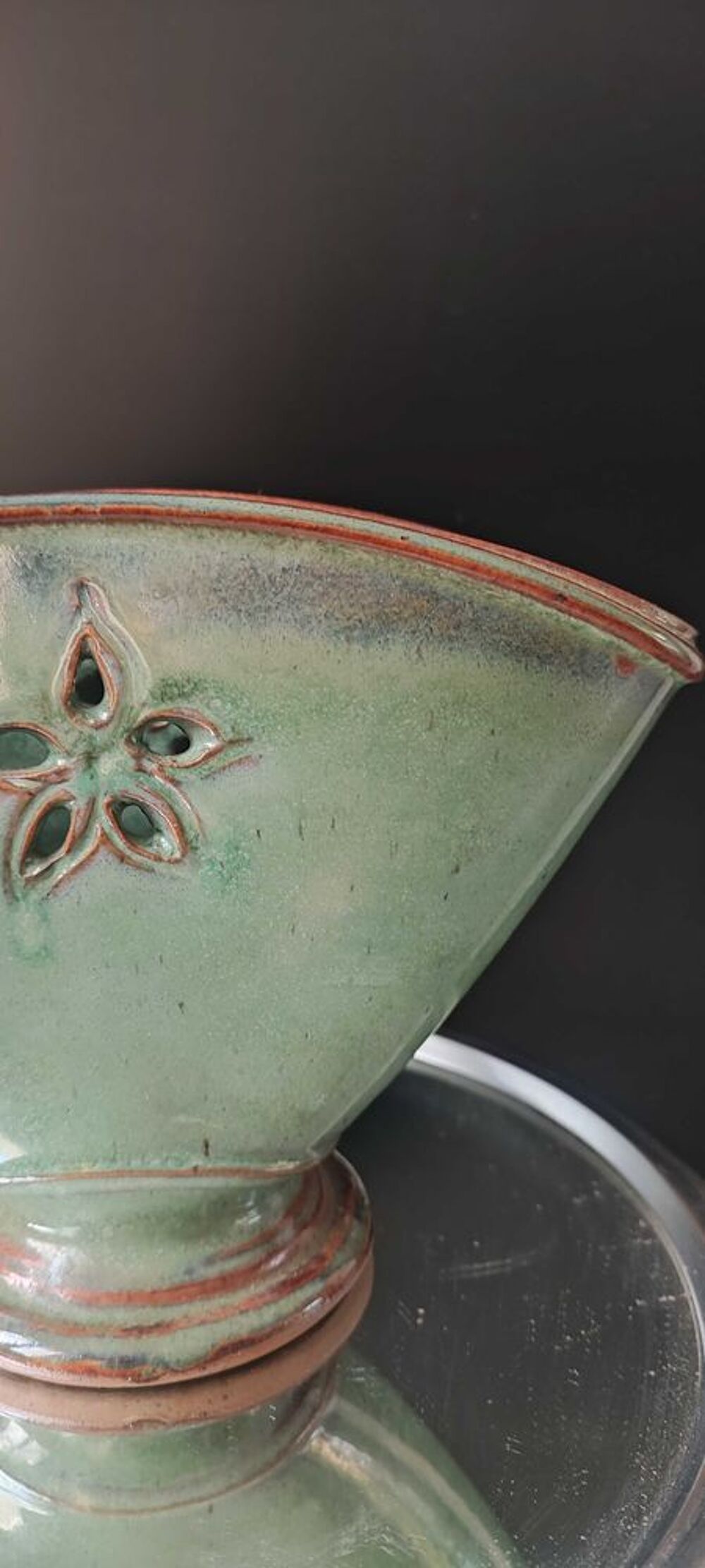 Vase jardini&egrave;re sign&eacute; Prud'homme atelier "Au Gr&eacute; du Vent" 