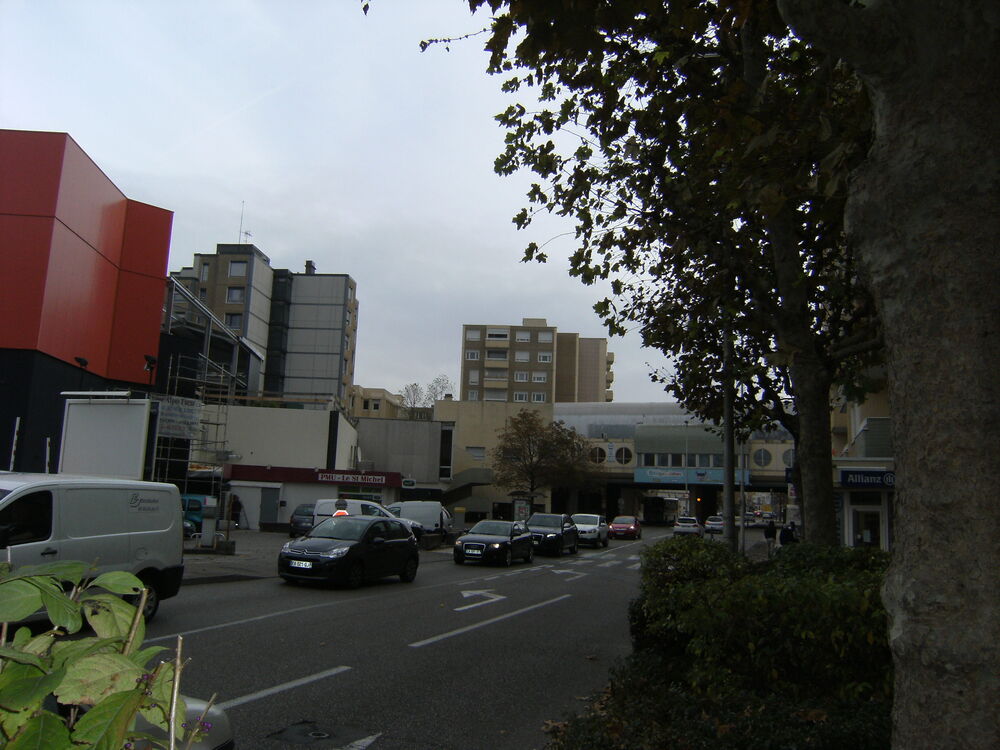 Location Parking/Garage GARAGE BOX SECURISE Bourgoin-jallieu