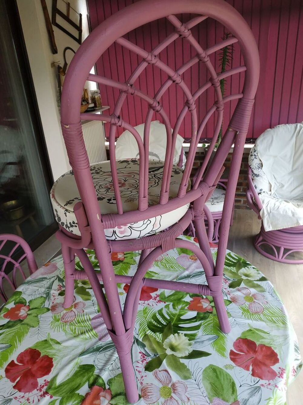 ENSEMBLE EN ROTIN Meubles