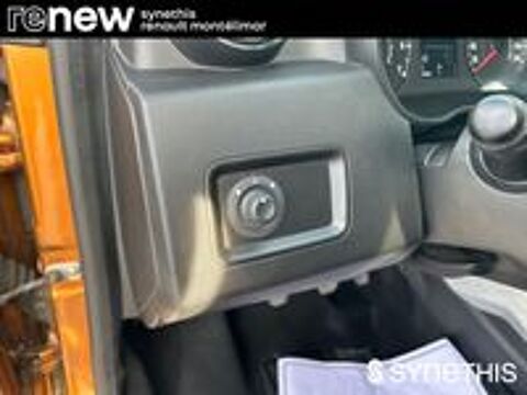 Duster Blue dCi 115 4x2 Prestige 2021 occasion 26200 Mont&eacute;limar