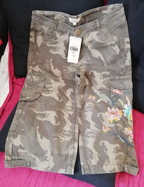 Pantacourt femme camouflage (jamais port�). 14 Asni�res-sur-Seine (92)