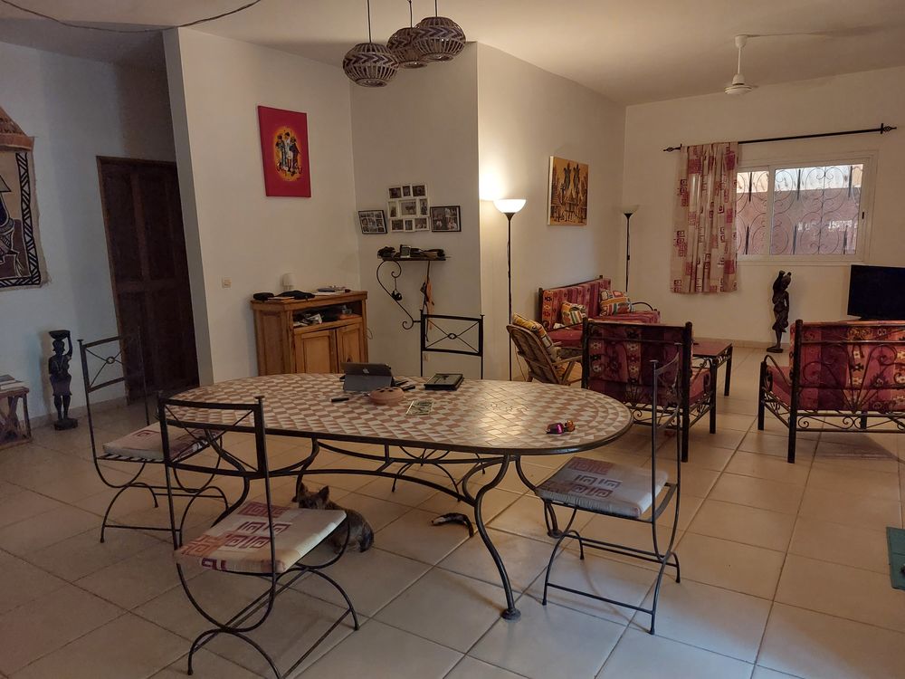 Vente Villa SALY : Splendide Villa Meublée de 198 m² proche Mer Saly, mbour, sénégal (Senegal)