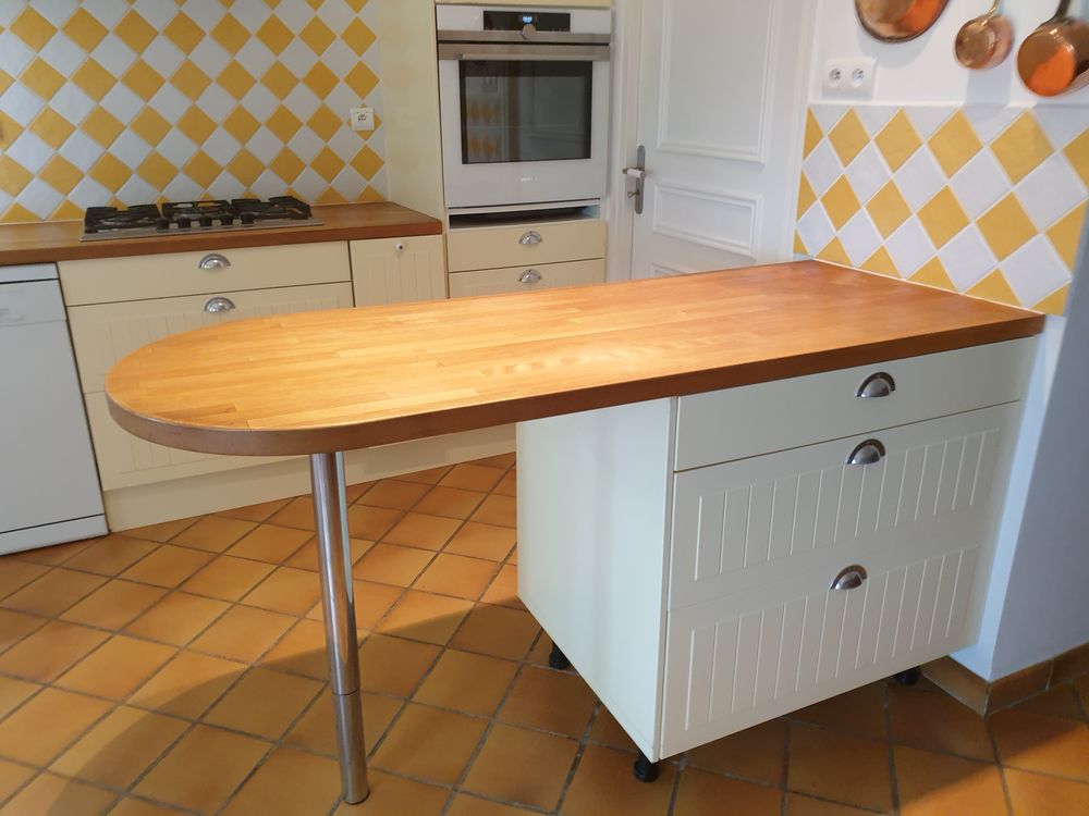 Cuisine jaune paille Meubles